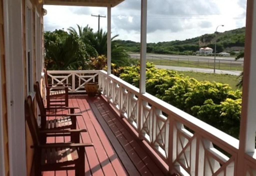 Wind Chimes Inn Antigua St. John's Kültér fotó